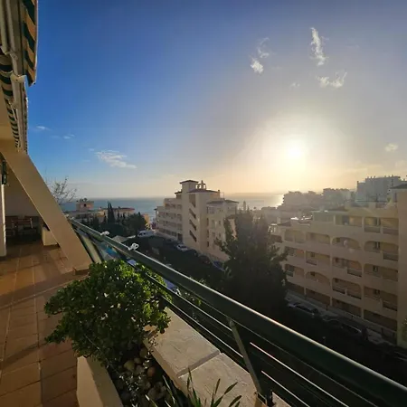 شقة Torrequebrada Sea View, 2 Bed