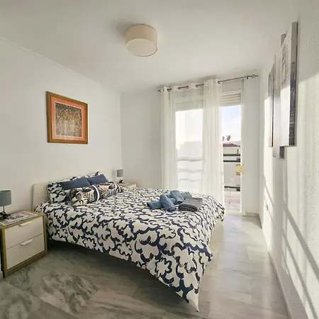 Torrequebrada Sea View, 2 Bed *